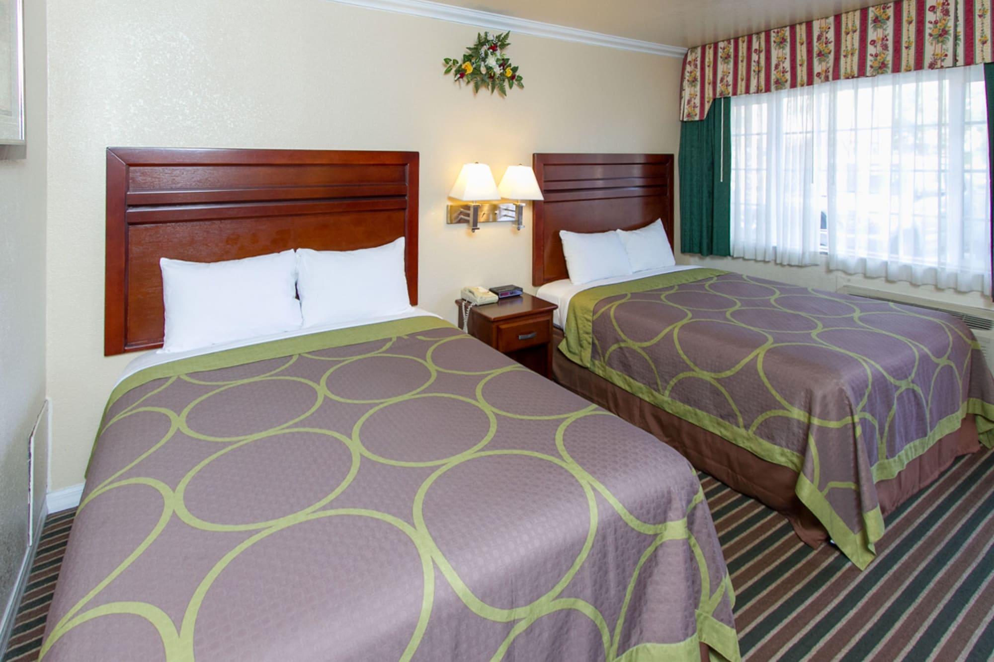 Surestay By Best Western Fresno Central Kültér fotó